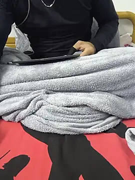 yazinyazin1 online show from 11/20/25, 03:28