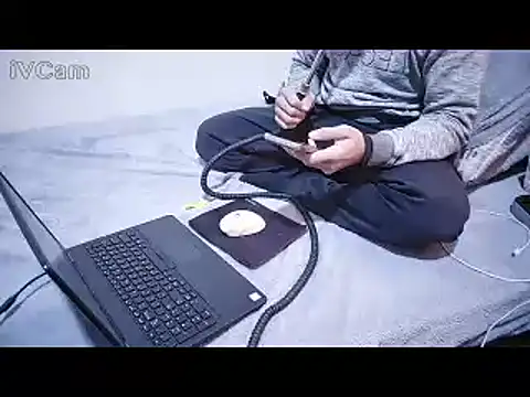 Snapshot of yazinyazin1 chatting on 01/19/26, 11:58 yazinyazin1 online show from 01/19/26, 11:58