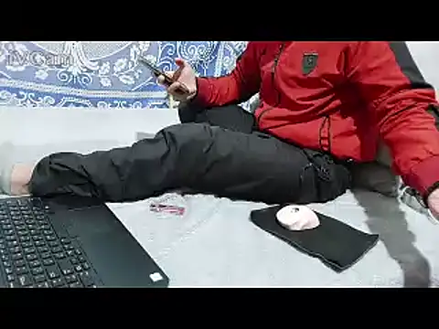 Snapshot of yazinyazin1 chatting on 02/25/26, 05:11 yazinyazin1 online show from 02/25/26, 05:11