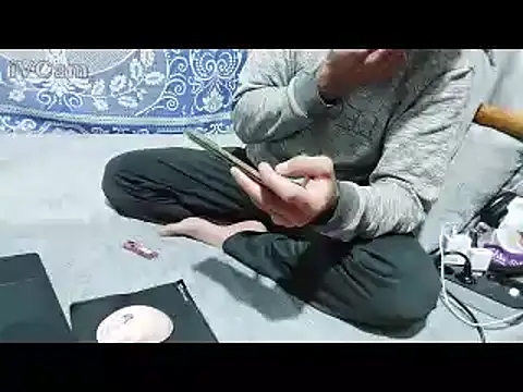 Snapshot of yazinyazin1 chatting on 03/01/26, 04:53 yazinyazin1 online show from 03/01/26, 04:53