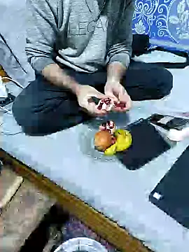 Snapshot of yazinyazin1 chatting on 03/06/26, 08:38 yazinyazin1 online show from 03/06/26, 08:38