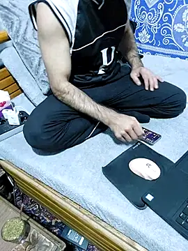 Snapshot of yazinyazin1 chatting on 03/12/26, 09:10 yazinyazin1 online show from 03/12/26, 09:10