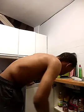 Snapshot of fitsexyman chatting on 01/11/26, 08:47 fitsexyman online show from 01/11/26, 08:47