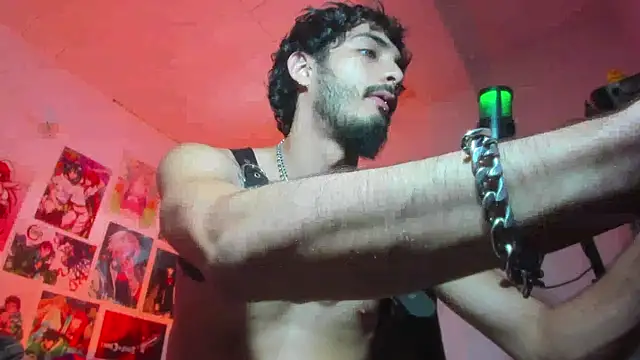 LovexJuxn  online show from 12/13/25, 07:53