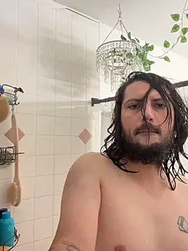 Snapshot of crashnasty chatting on 09/30/25, 04:06 crashnasty online show from 09/30/25, 04:06