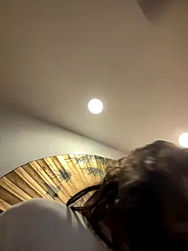 Snapshot of crashnasty chatting on 10/07/25, 01:47 crashnasty online show from 10/07/25, 01:47