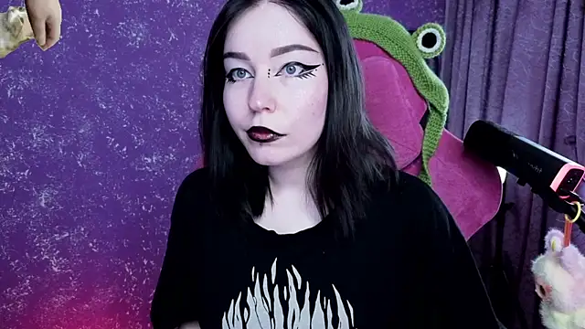 MargarettRose online show from 06/24/26, 01:59