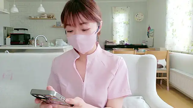 SUZU 1201 online show from 06/17/26, 12:35