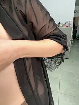 Tiffany-yy online show from 11/07/25, 06:35