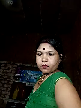 Priya tyagi online show from 09/15/25, 12:21