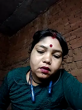Priya tyagi online show from 10/01/25, 09:32