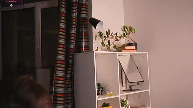 ttragedienne online show from 12/19/25, 02:29