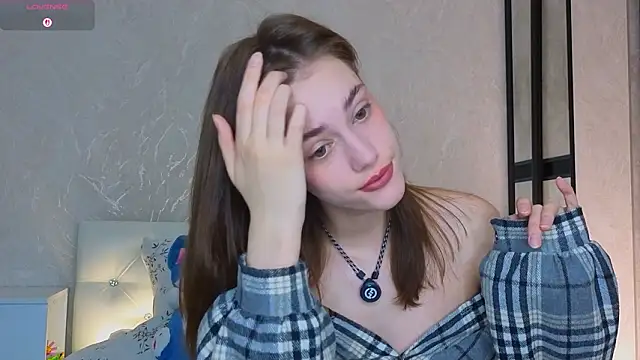 Snapshot of ttragedienne chatting on 02/09/26, 03:21 ttragedienne online show from 02/09/26, 03:21