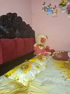 Snapshot of ariya-03 chatting on 02/08/26, 08:12 ariya-03 online show from 02/08/26, 08:12