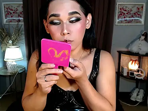 Snapshot of Kiethmadison_Miller chatting on 09/27/25, 07:02 Kiethmadison Miller online show from 09/27/25, 07:02