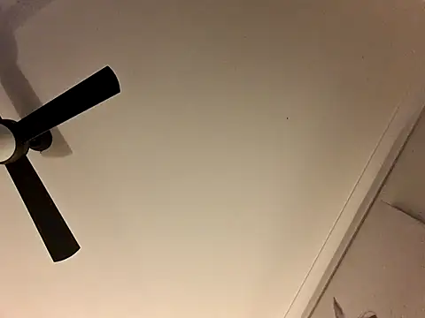 Snapshot of brokecountrylads chatting on 11/04/25, 09:41 brokecountrylads online show from 11/04/25, 09:41