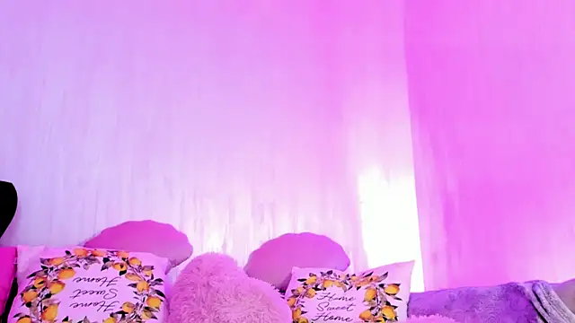 RileyNox online show from 10/08/25, 07:33