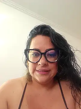 Nicoleefaith  online show from 05/01/26, 12:10