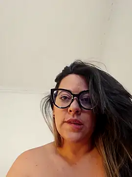 Nicoleefaith  online show from 05/09/26, 11:48