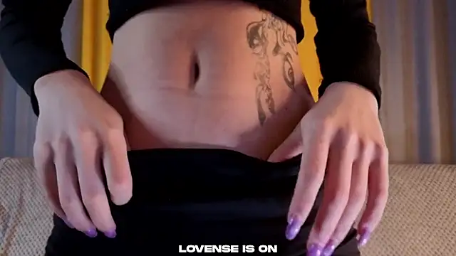 Snapshot of AngelicRice chatting on 03/06/26, 01:18 AngelicRice online show from 03/06/26, 01:18