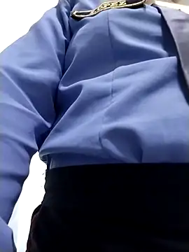 Snapshot of CRISTAL__11 chatting on 10/24/25, 01:40 CRISTAL 11 online show from 10/24/25, 01:40