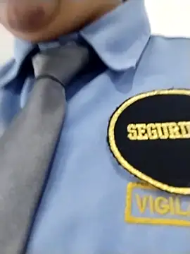 Snapshot of CRISTAL__11 chatting on 11/18/25, 01:04 CRISTAL 11 online show from 11/18/25, 01:04