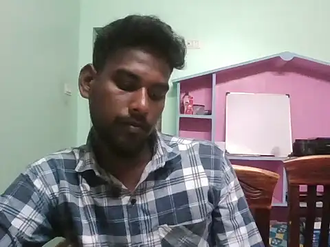 Snapshot of Tamilgud23 chatting on 05/18/26, 05:13 Tamilgud23 online show from 05/18/26, 05:13