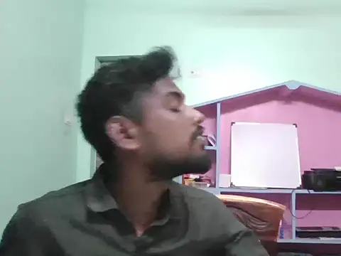 Snapshot of Tamilgud23 chatting on 06/02/26, 05:20 Tamilgud23 online show from 06/02/26, 05:20