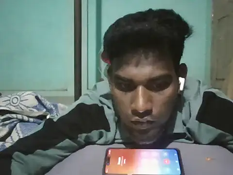 Snapshot of Tamilgud23 chatting on 07/05/26, 04:14 Tamilgud23 online show from 07/05/26, 04:14