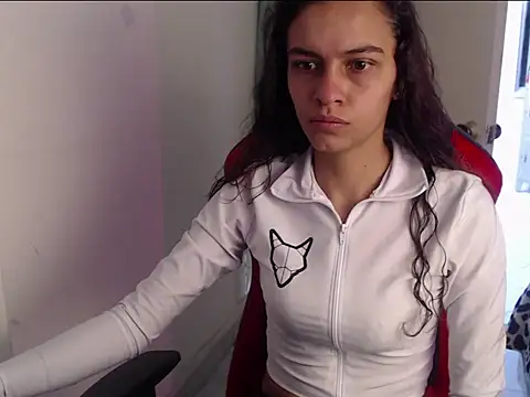 Skylovershot online show from 03/14/26, 01:49