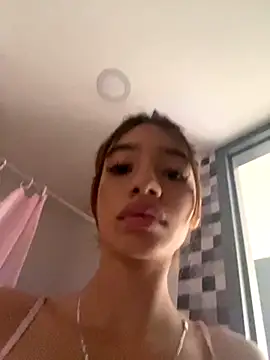 Sophia Queen03 online show from 09/11/25, 10:21