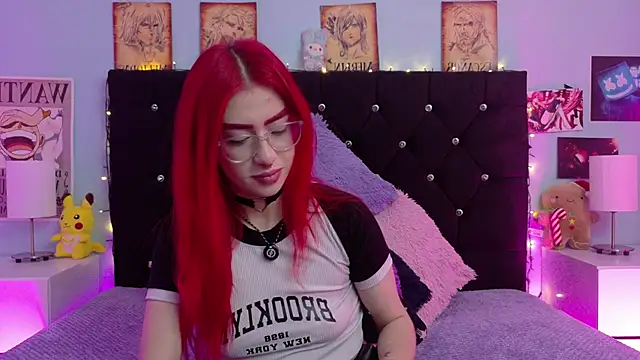 Snapshot of lizz_bela1 chatting on 05/09/26, 11:54 lizz bela1 online show from 05/09/26, 11:54