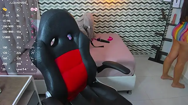 Snapshot of ladymercury1 chatting on 02/26/26, 12:26 ladymercury1 online show from 02/26/26, 12:26