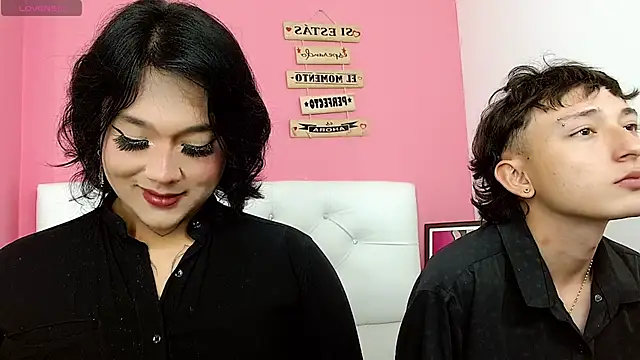 Snapshot of x_karloss_x chatting on 09/11/25, 04:34 x karloss x online show from 09/11/25, 04:34