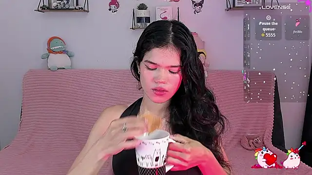 emycarver09 online show from 03/08/26, 11:58