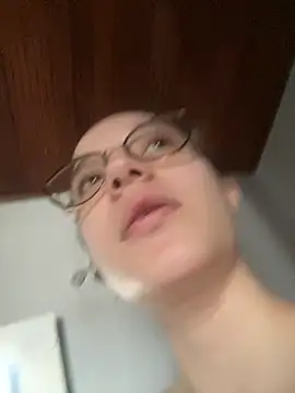 Snapshot of sukubo__ chatting on 11/08/25, 09:13 sukubo online show from 11/08/25, 09:13