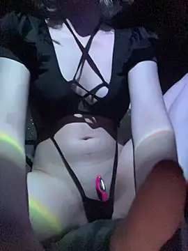 Snapshot of sukubo__ chatting on 02/07/26, 05:11 sukubo online show from 02/07/26, 05:11