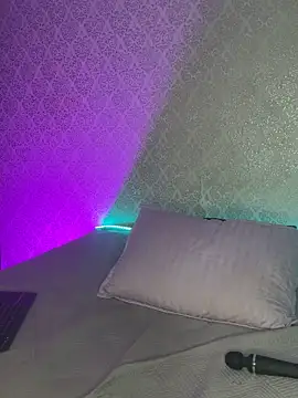 samiradoll online show from 11/15/25, 10:48