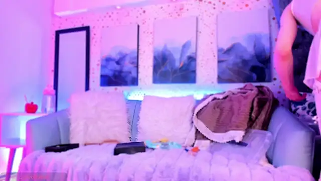 ArianaSantana online show from 09/12/25, 02:06