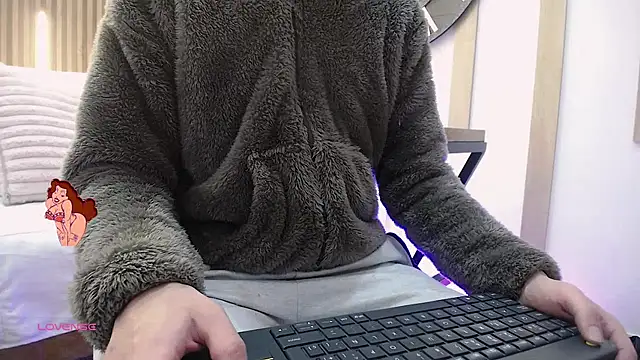 ArianaSantana online show from 11/19/25, 12:49