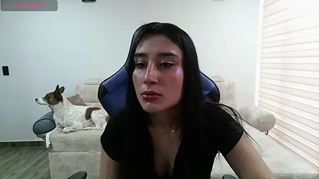Snapshot of eros_walker chatting on 10/23/25, 07:45 eros walker online show from 10/23/25, 07:45