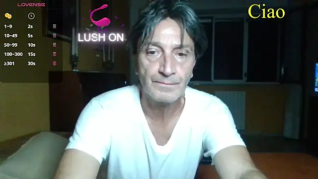 Snapshot of lattediyak chatting on 07/19/26, 12:14 lattediyak online show from 07/19/26, 12:14