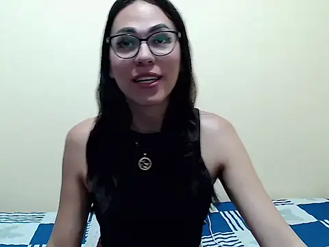 missblu online show from 12/01/25, 02:44