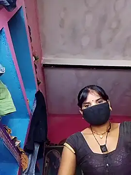 Snapshot of Rashili_jaan chatting on 10/01/25, 04:02 Rashili jaan online show from 10/01/25, 04:02