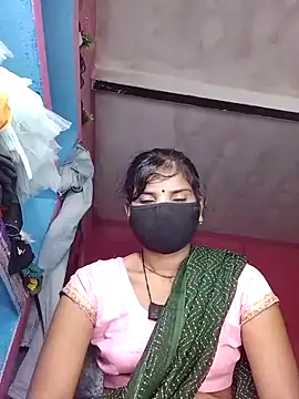 Snapshot of Rashili_jaan chatting on 10/12/25, 10:31 Rashili jaan online show from 10/12/25, 10:31