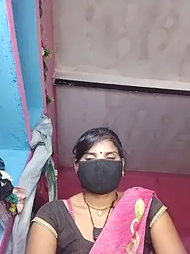 Snapshot of Rashili_jaan chatting on 10/13/25, 03:56 Rashili jaan online show from 10/13/25, 03:56