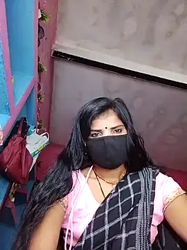 Snapshot of Rashili_jaan chatting on 10/16/25, 08:32 Rashili jaan online show from 10/16/25, 08:32