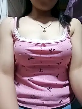 LucyyLy online show from 03/04/26, 01:17