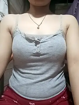 Snapshot of LucyyLy chatting on 04/01/26, 11:24 LucyyLy online show from 04/01/26, 11:24