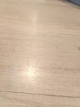 Snapshot of NguyenTrungHieu81 chatting on 03/22/26, 05:00 NguyenTrungHieu81 online show from 03/22/26, 05:00